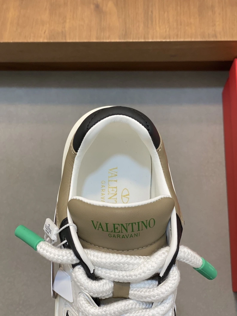 EyeCatching Vxlxntino Sneakers 228935