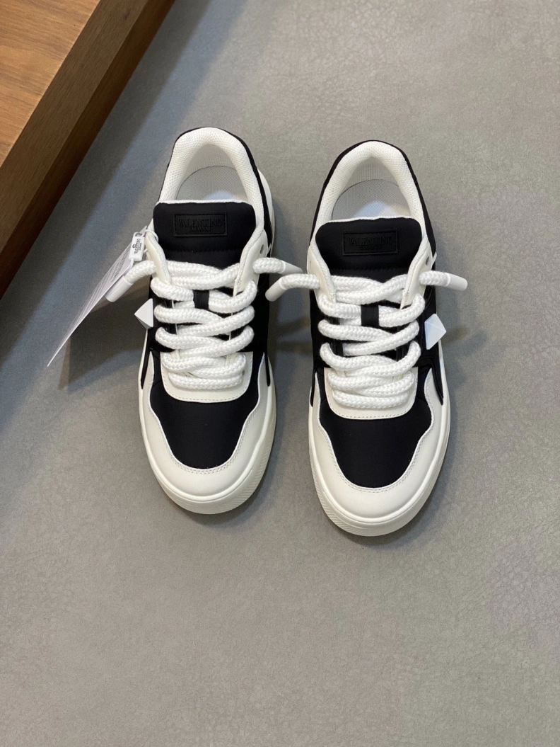 Comfortable Vxlxntino Sneakers 228936