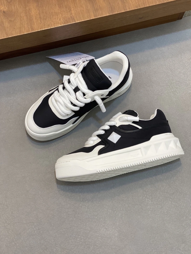 Comfortable Vxlxntino Sneakers 228936