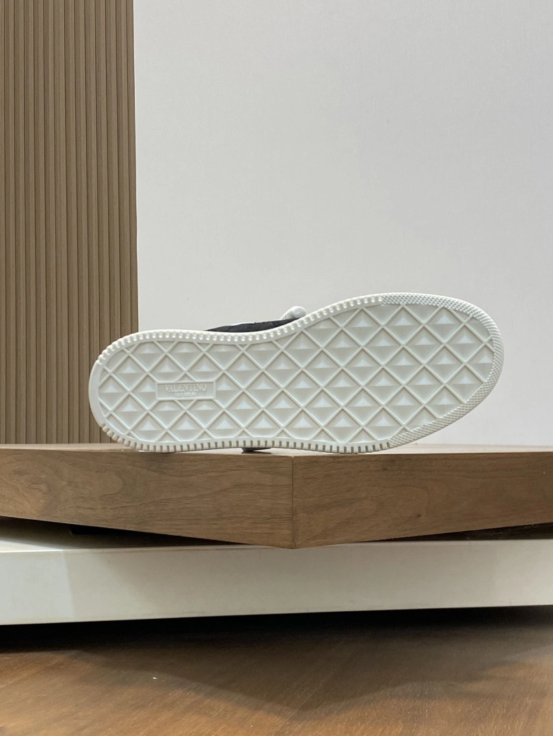 Soft Vxlxntino Sneakers 228927
