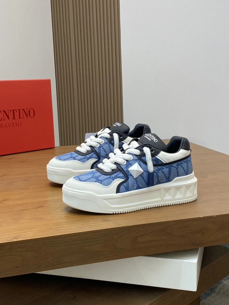 Durable Vxlxntino Sneakers 228926