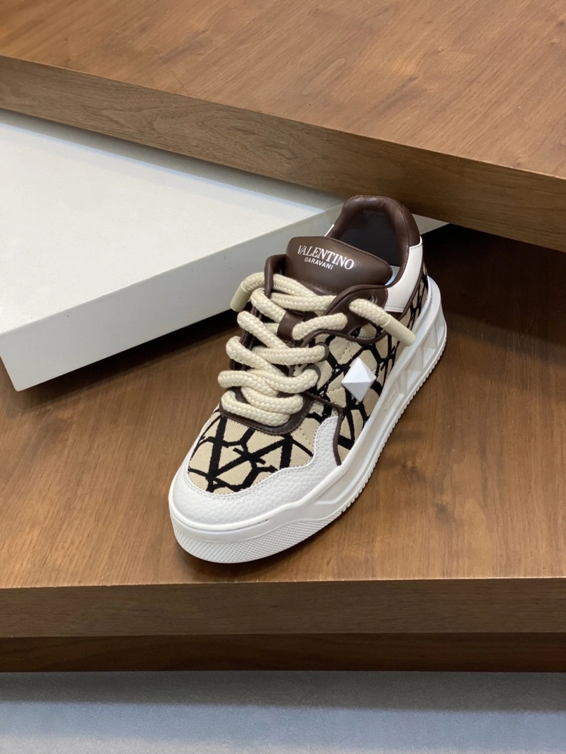 HighQuality Vxlxntino Sneakers 228928