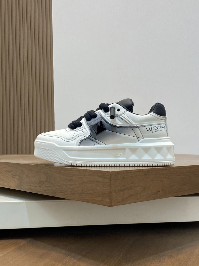 Vxlxntino Sneakers UrbanStyle 228925
