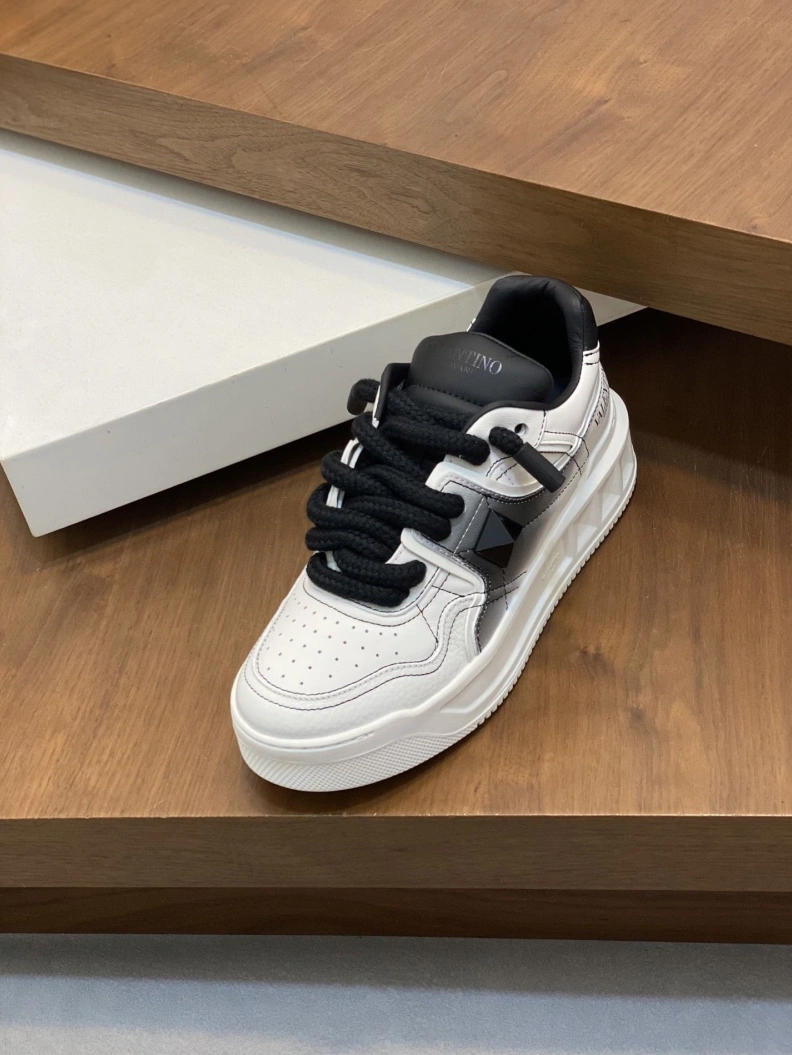 Vxlxntino Sneakers UrbanStyle 228925