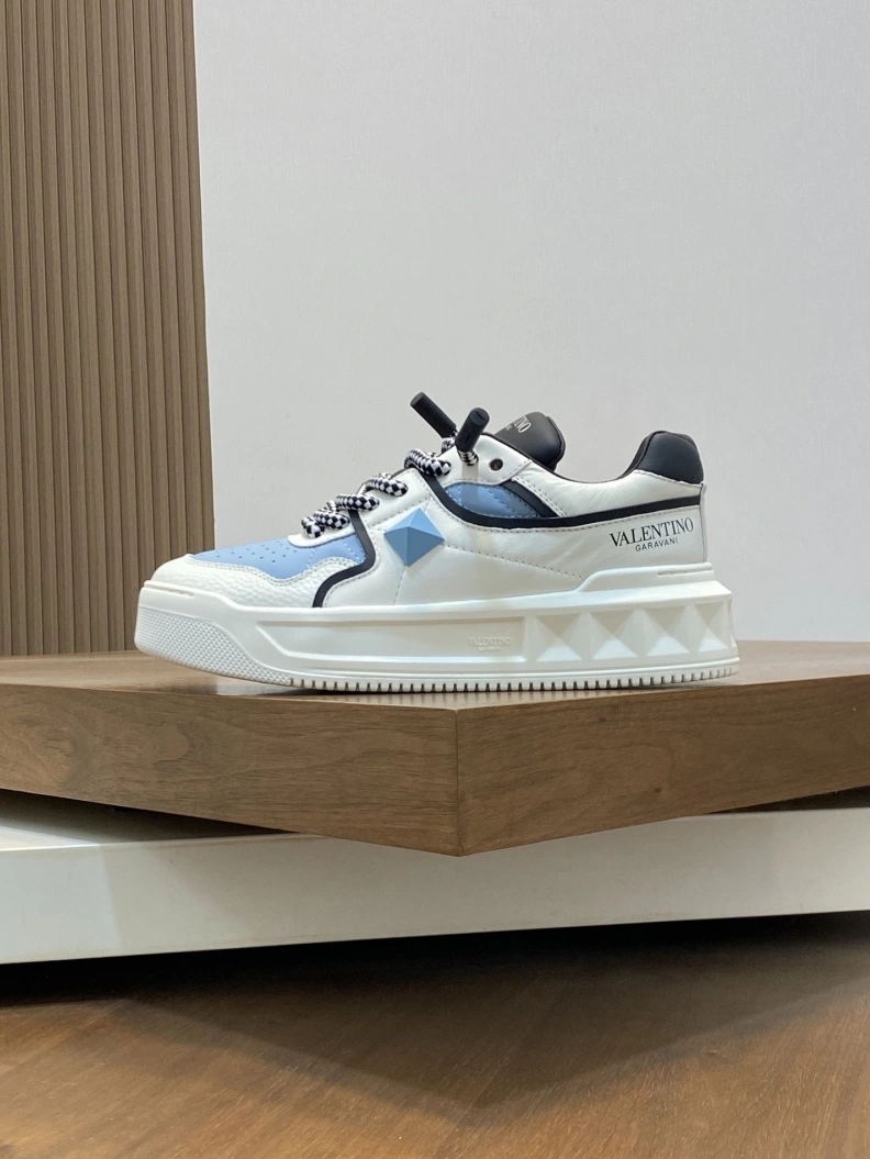 Comfortable Vxlxntino Sneakers 228924