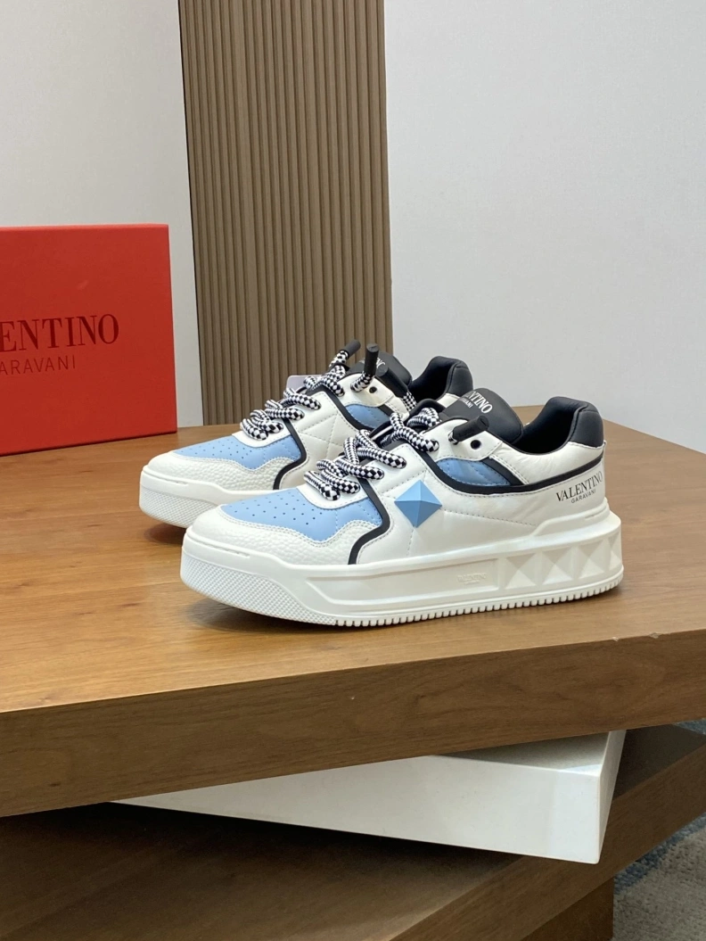 Comfortable Vxlxntino Sneakers 228924