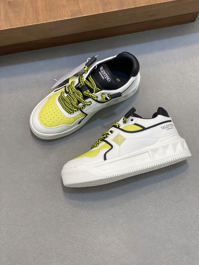 Functional Vxlxntino Sneakers 228923