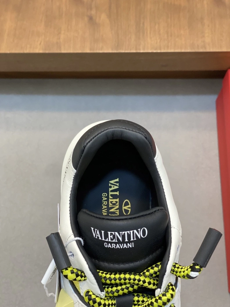 Functional Vxlxntino Sneakers 228923