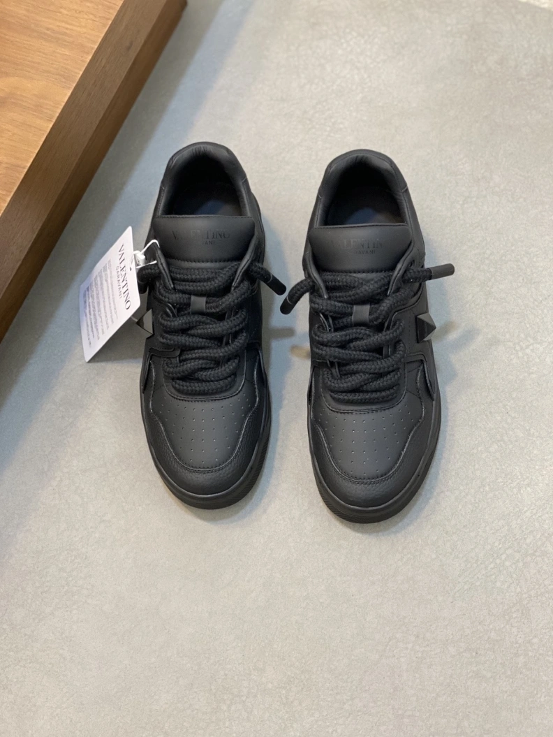 Lightweight Vxlxntino Sneakers 228919