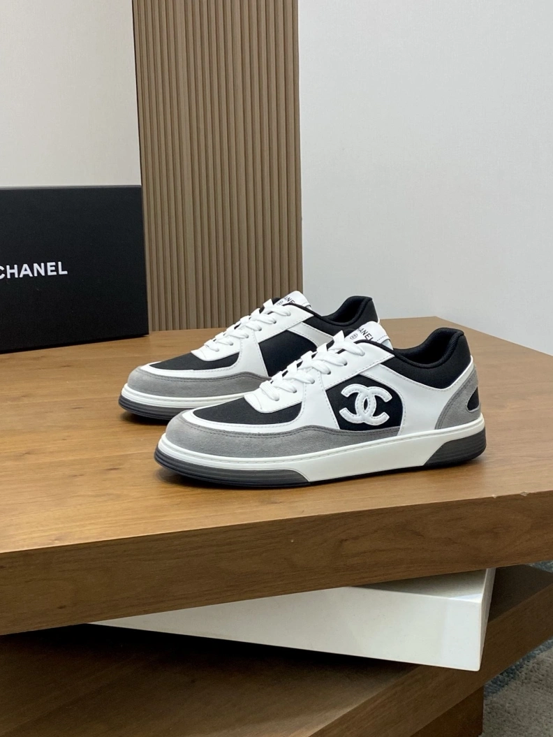 Cozy Chxnxl Sneakers 118142