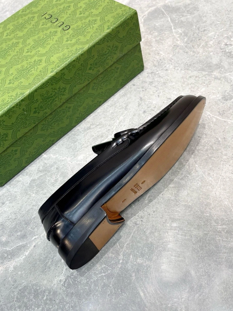 Timeless Gxccx Leather Shoes 155375