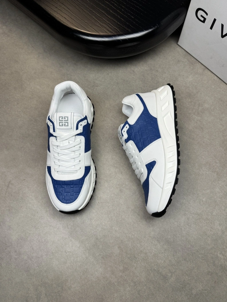 Gxvxnchy Sneakers Flexible 151931