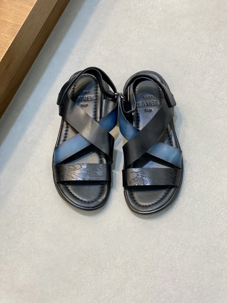 NewStyle Bxrlxti Sandals 110996