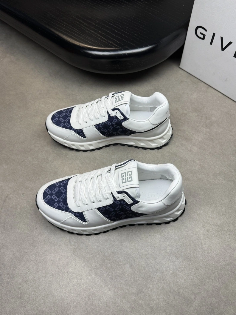 Unique Gxvxnchy Sneakers 151928