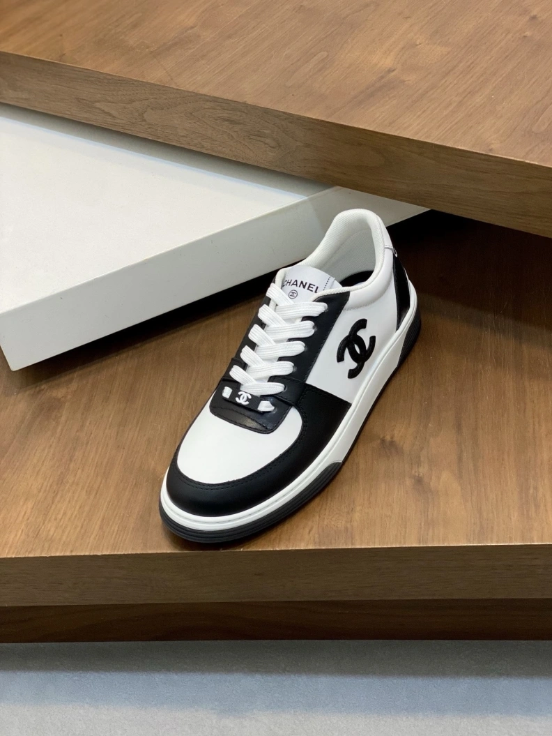 Modern Chxnxl Sneakers 118138