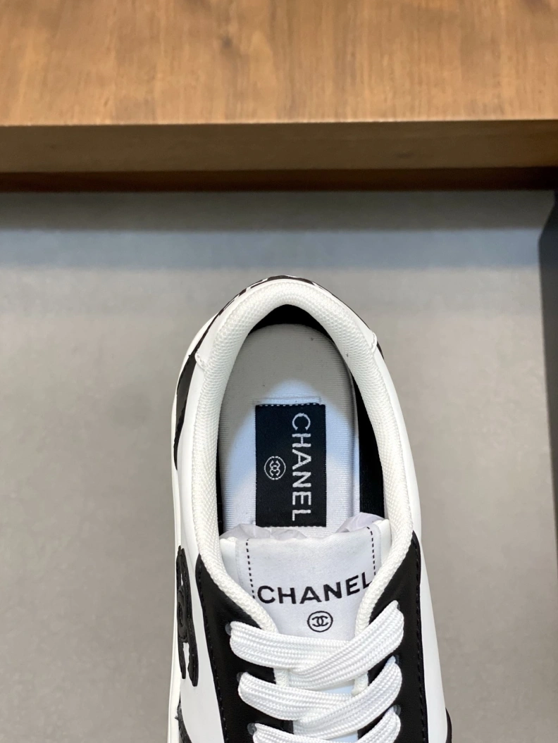 Modern Chxnxl Sneakers 118138