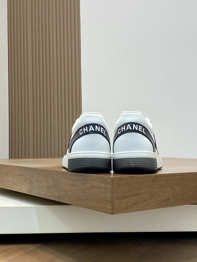 Modern Chxnxl Sneakers 118138