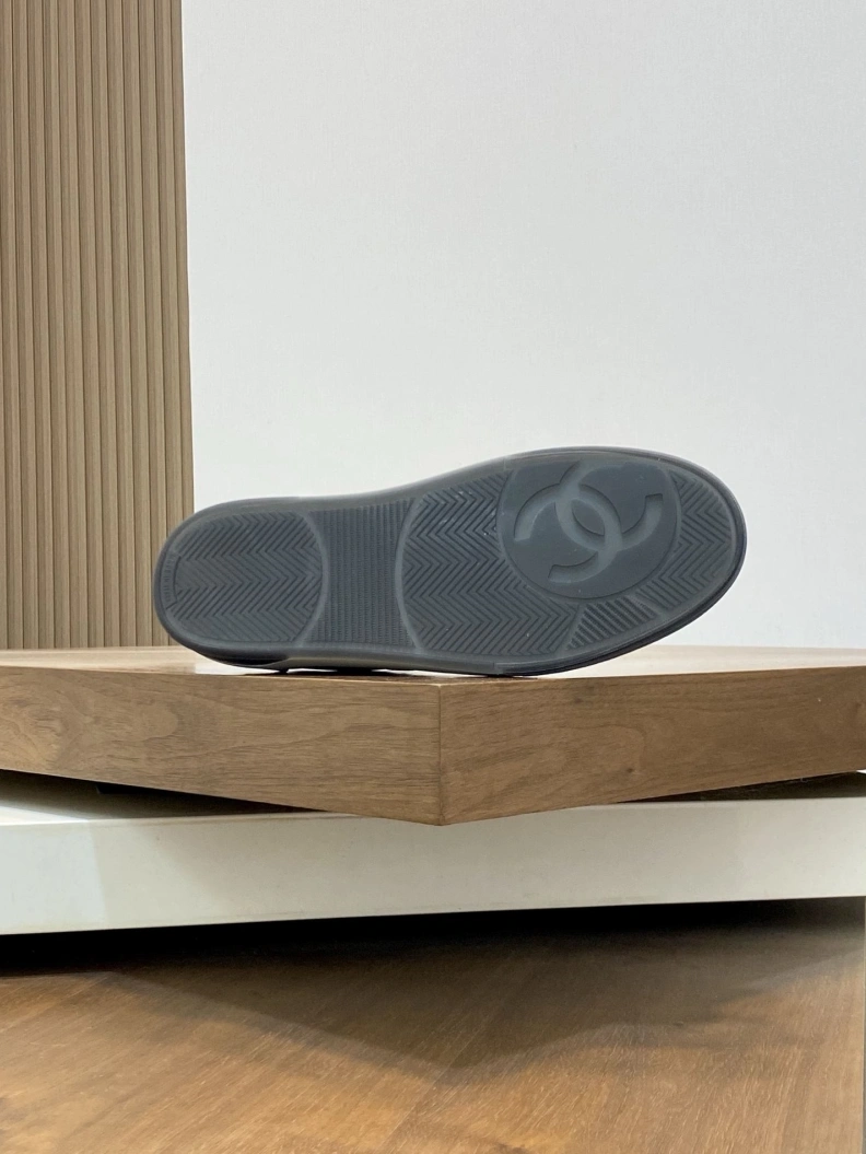 Efficient Chxnxl Sneakers 118141