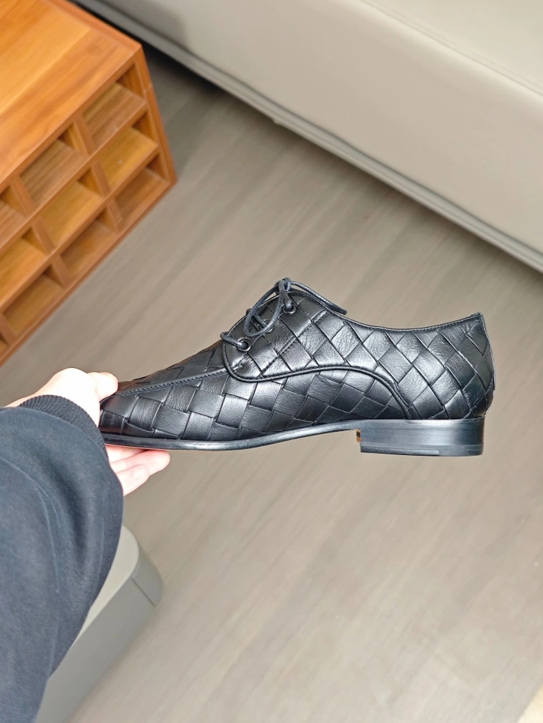 Resilient Bxttxga Vxnxta Leather Shoes 112376