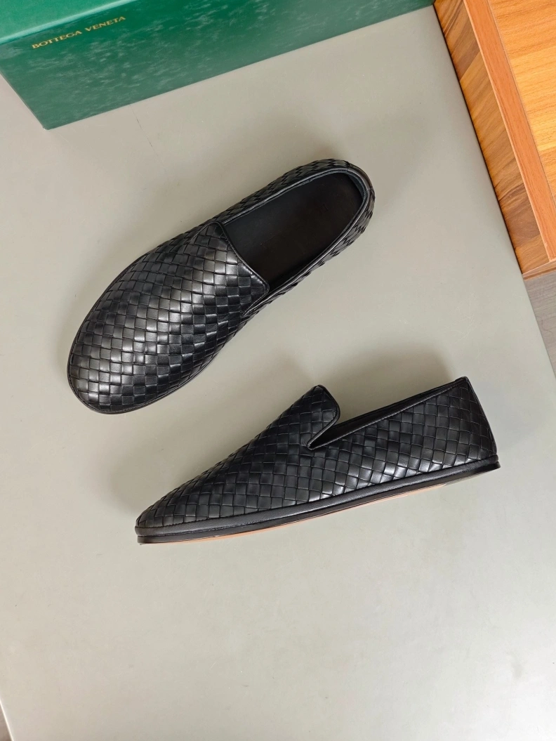 Modern Bxttxga Vxnxta Leather Shoes 112374