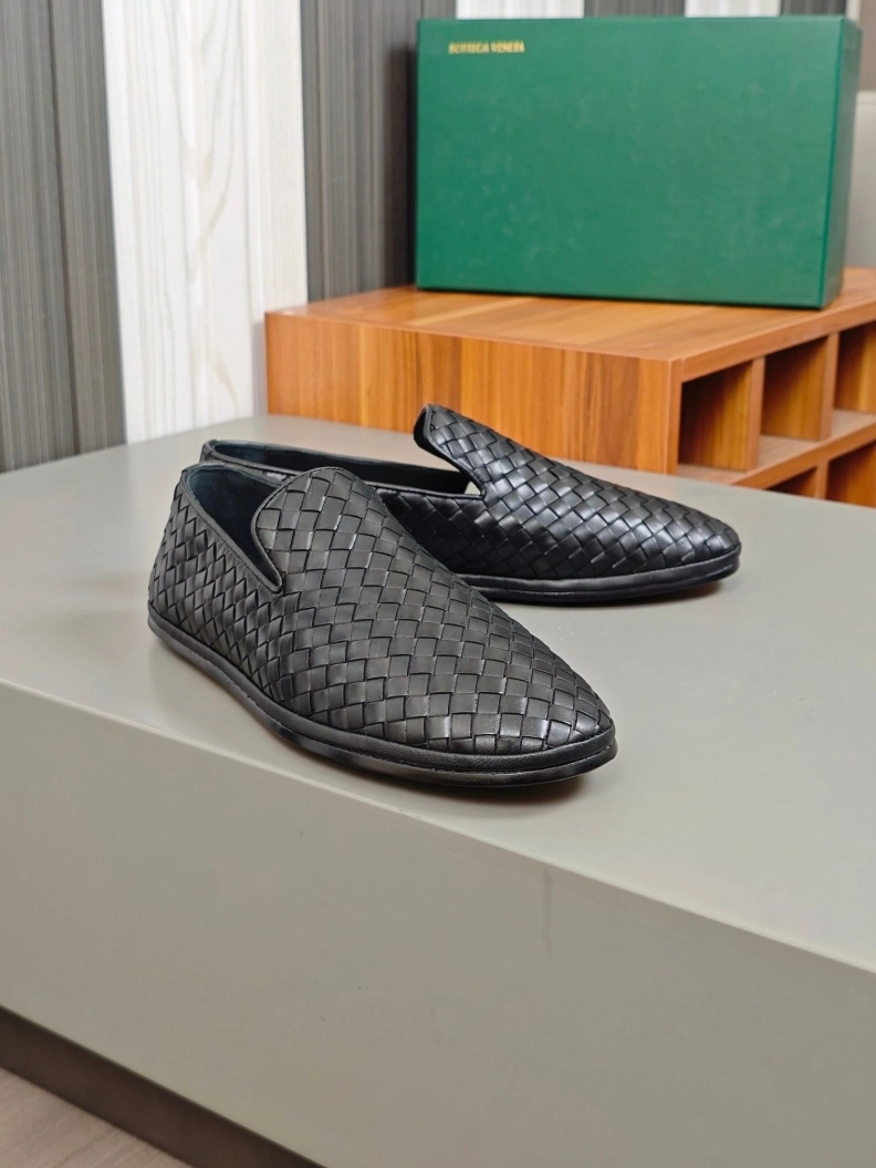 Modern Bxttxga Vxnxta Leather Shoes 112374