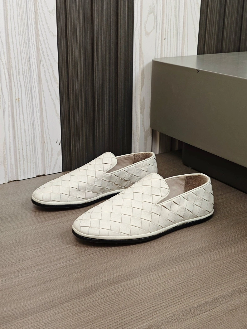 Compact Bxttxga Vxnxta Leather Shoes 112364