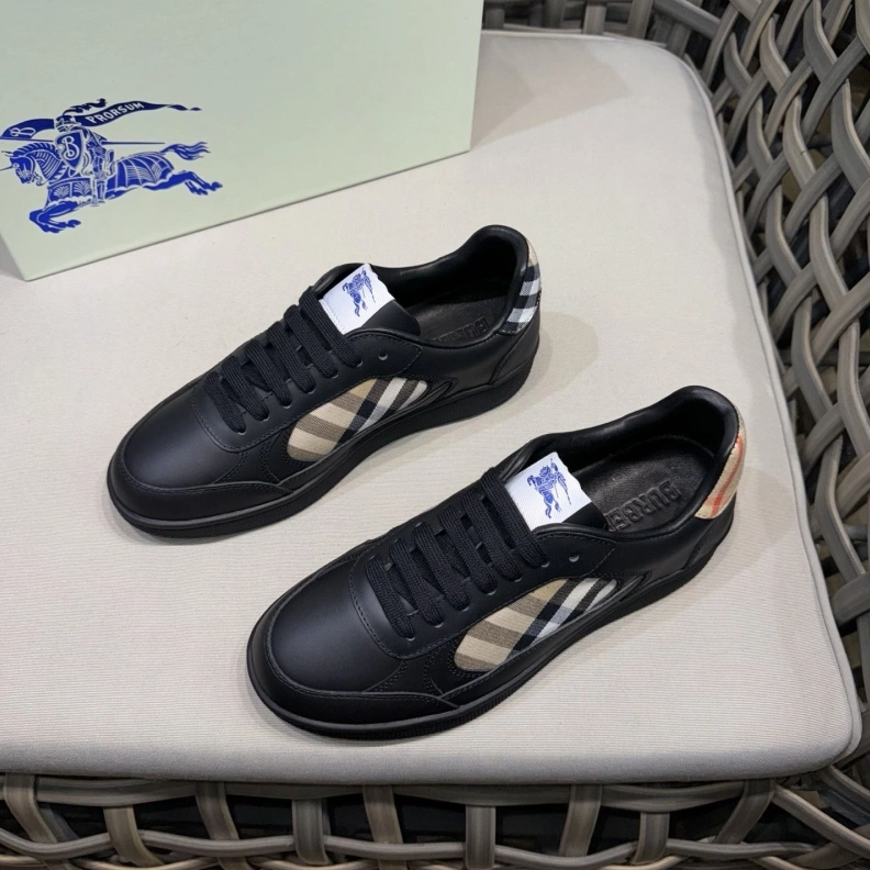 Functional Bxrbxrry Sneakers 114474