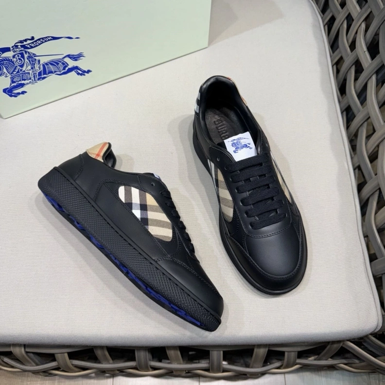 Functional Bxrbxrry Sneakers 114474
