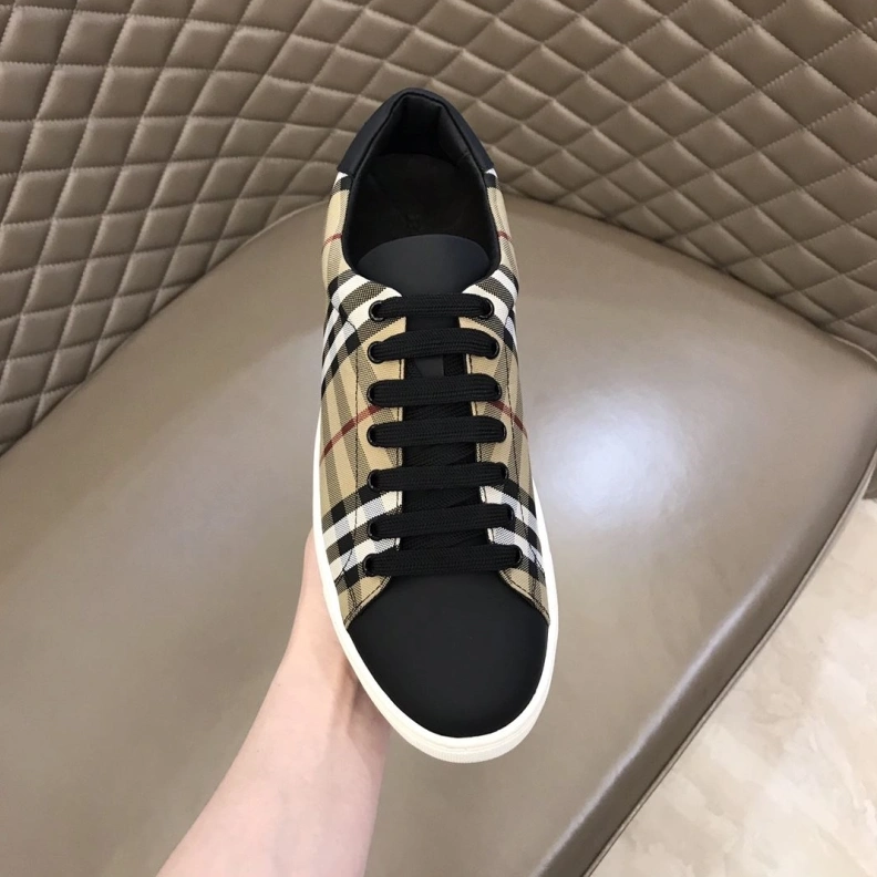 EasyMatch Bxrbxrry Sneakers 114467