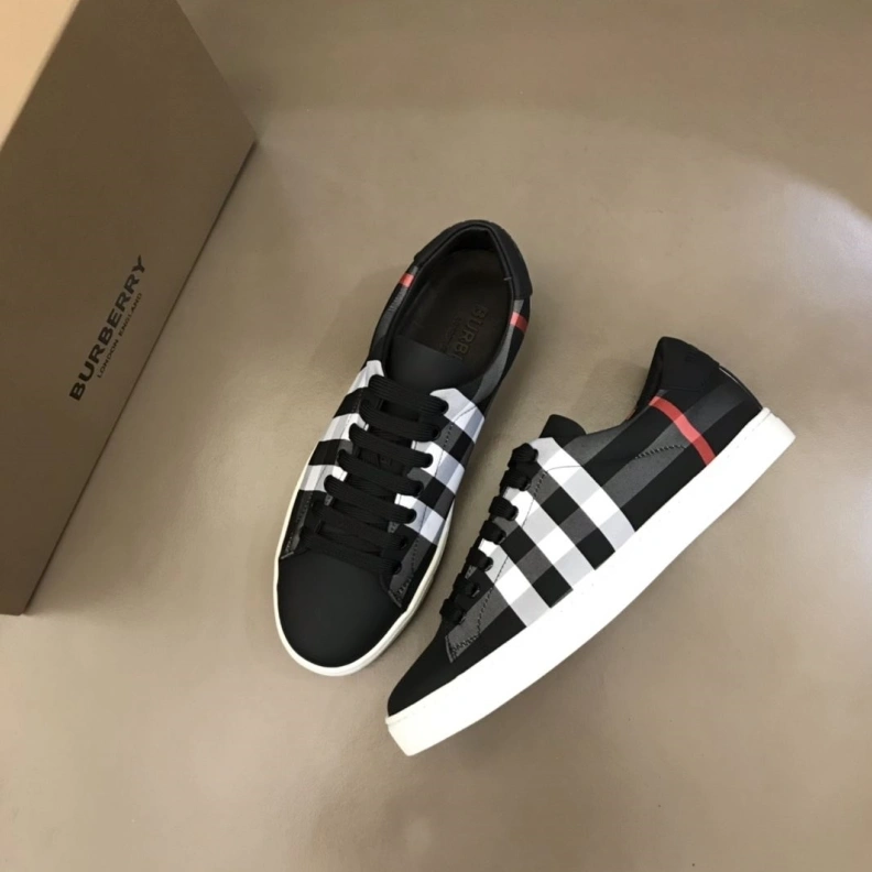 HighQuality Bxrbxrry Sneakers 114458