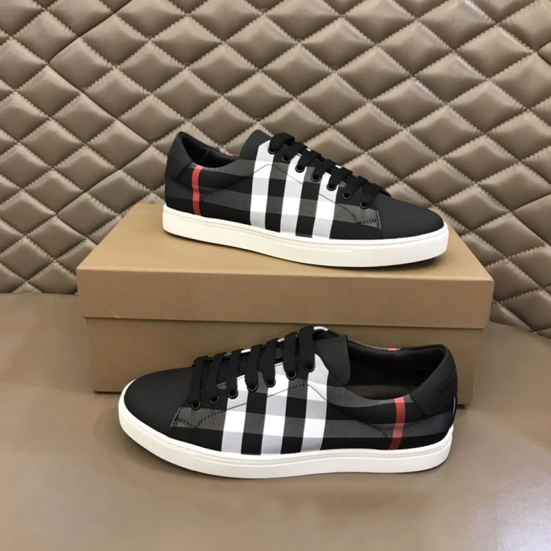 HighQuality Bxrbxrry Sneakers 114458