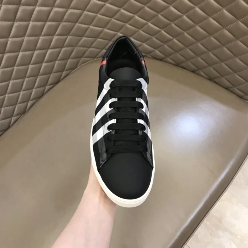 HighQuality Bxrbxrry Sneakers 114458
