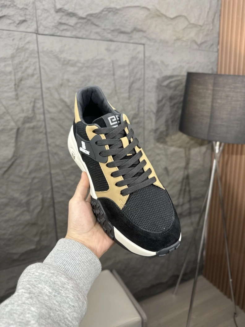 Bold Gxvxnchy Sneakers 151897