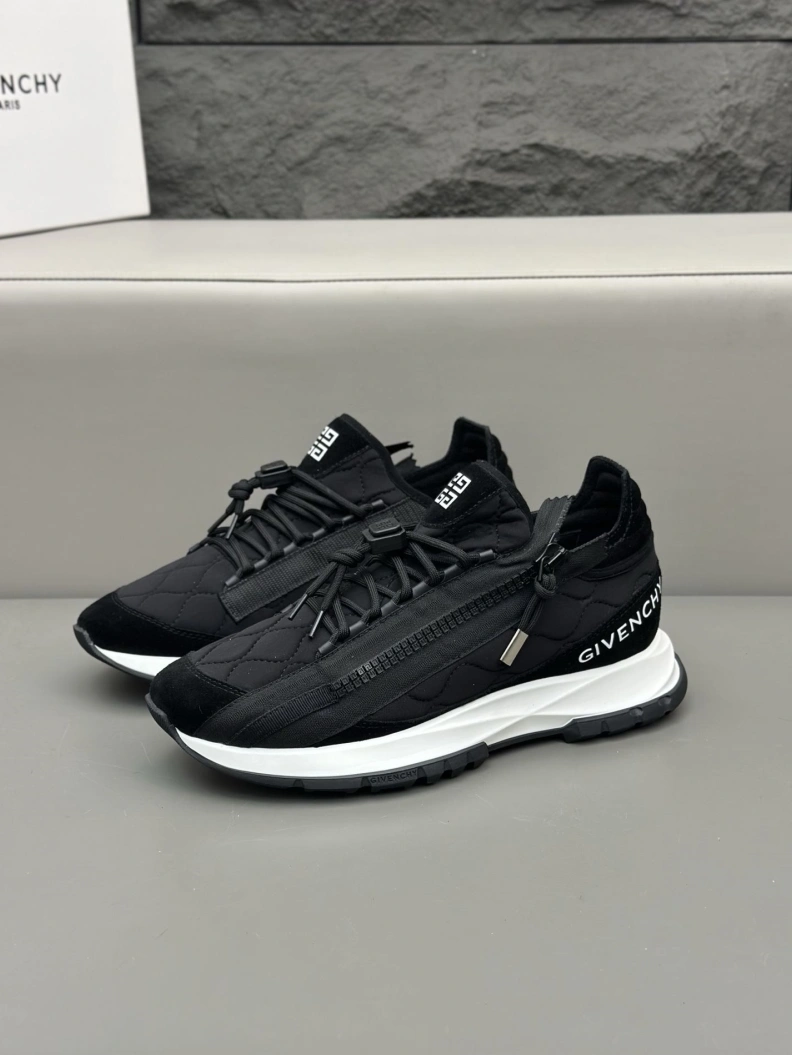 Gxvxnchy Sneakers Elegant 151891