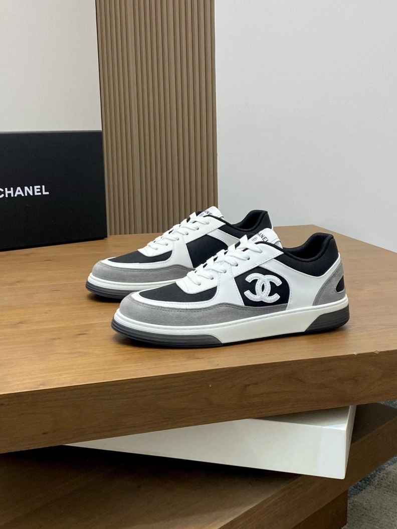 Resilient Chxnxl Sneakers 118130