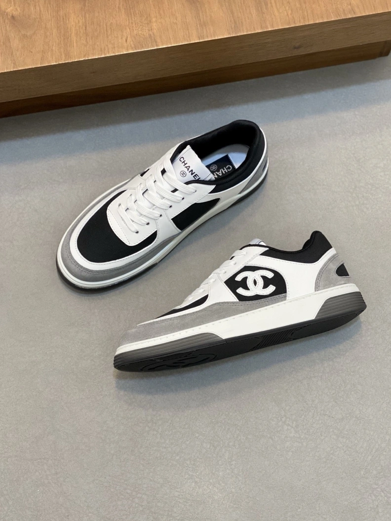 Resilient Chxnxl Sneakers 118130