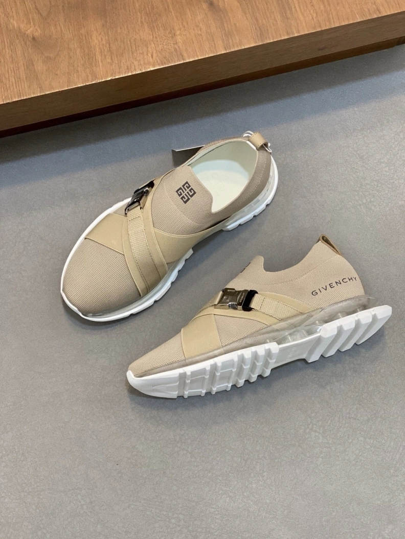ModernLook Gxvxnchy Sneakers 151905