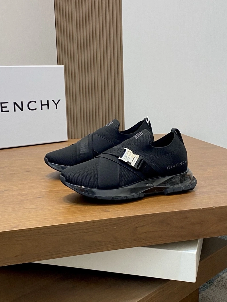 SportInspired Gxvxnchy Sneakers 151901