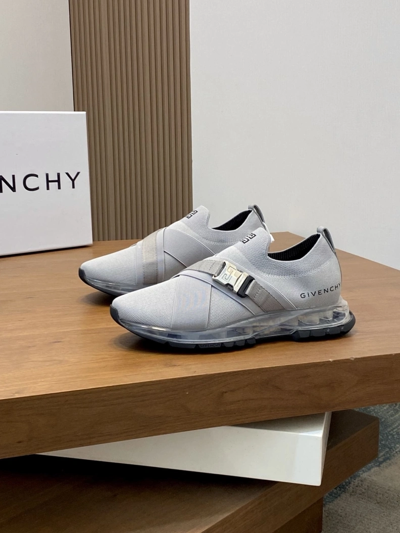 Gxvxnchy Sneakers Resilient 151887