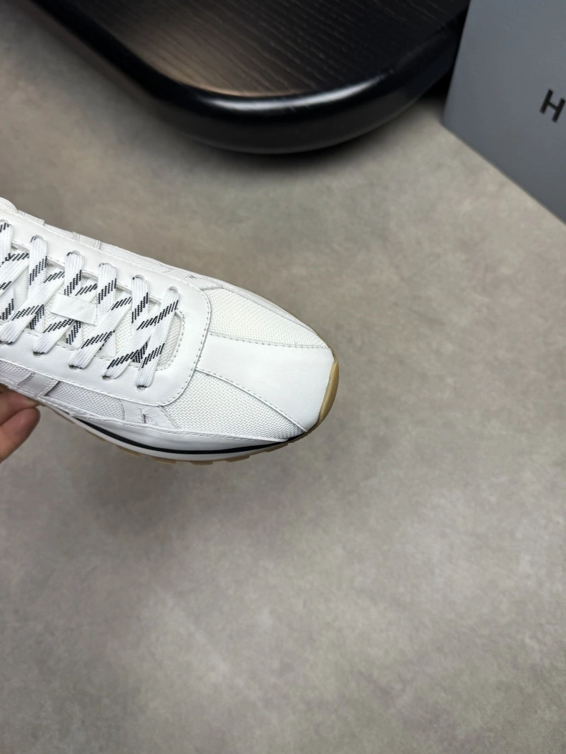 Refined Hxgxn Sneakers 177115