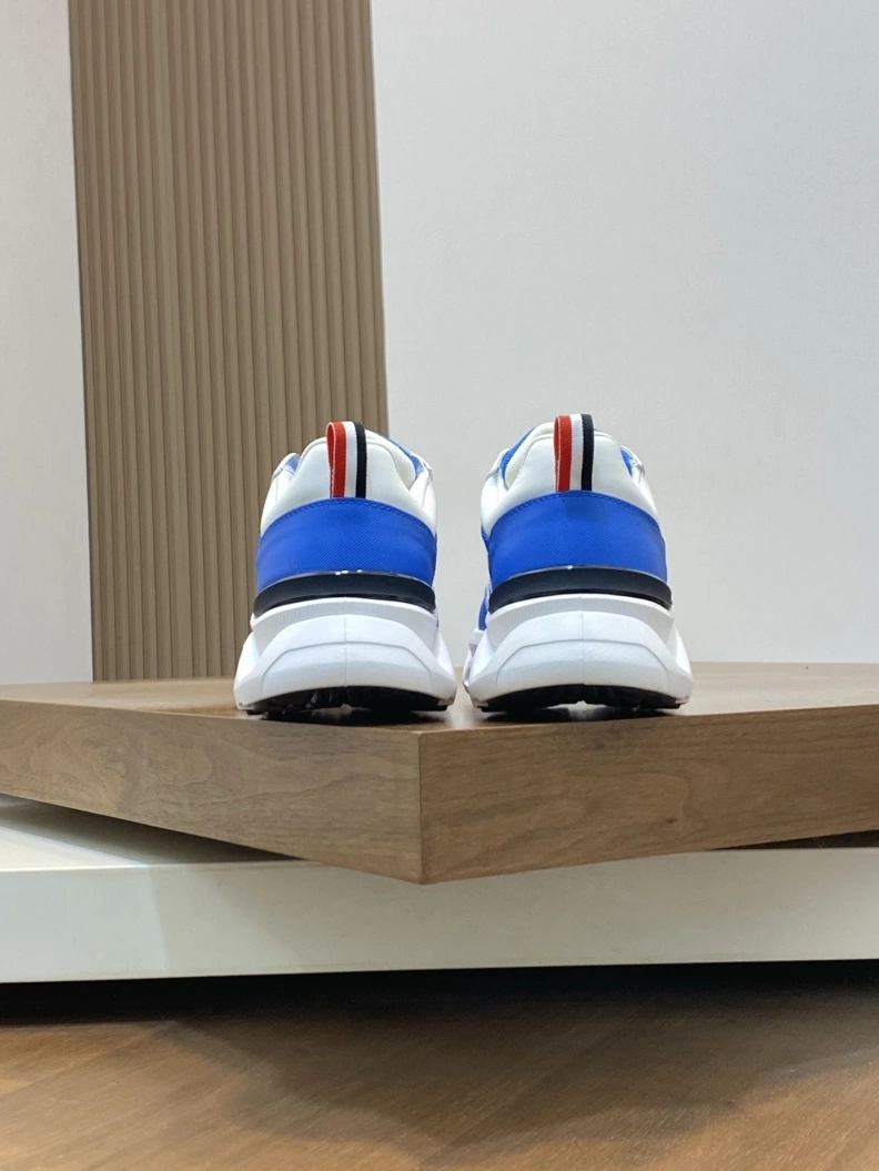 Functional Mxnclxr Sneakers 197205