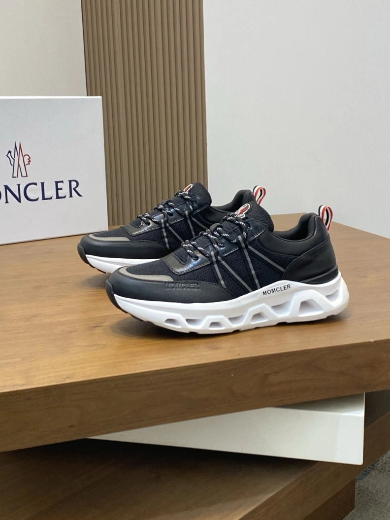 DailyWear Mxnclxr Sneakers 197180