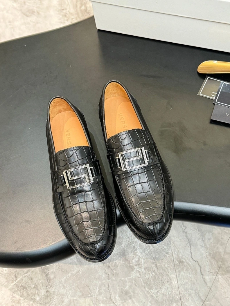 AllSeason Gxvxnchy Leather Shoes 152000