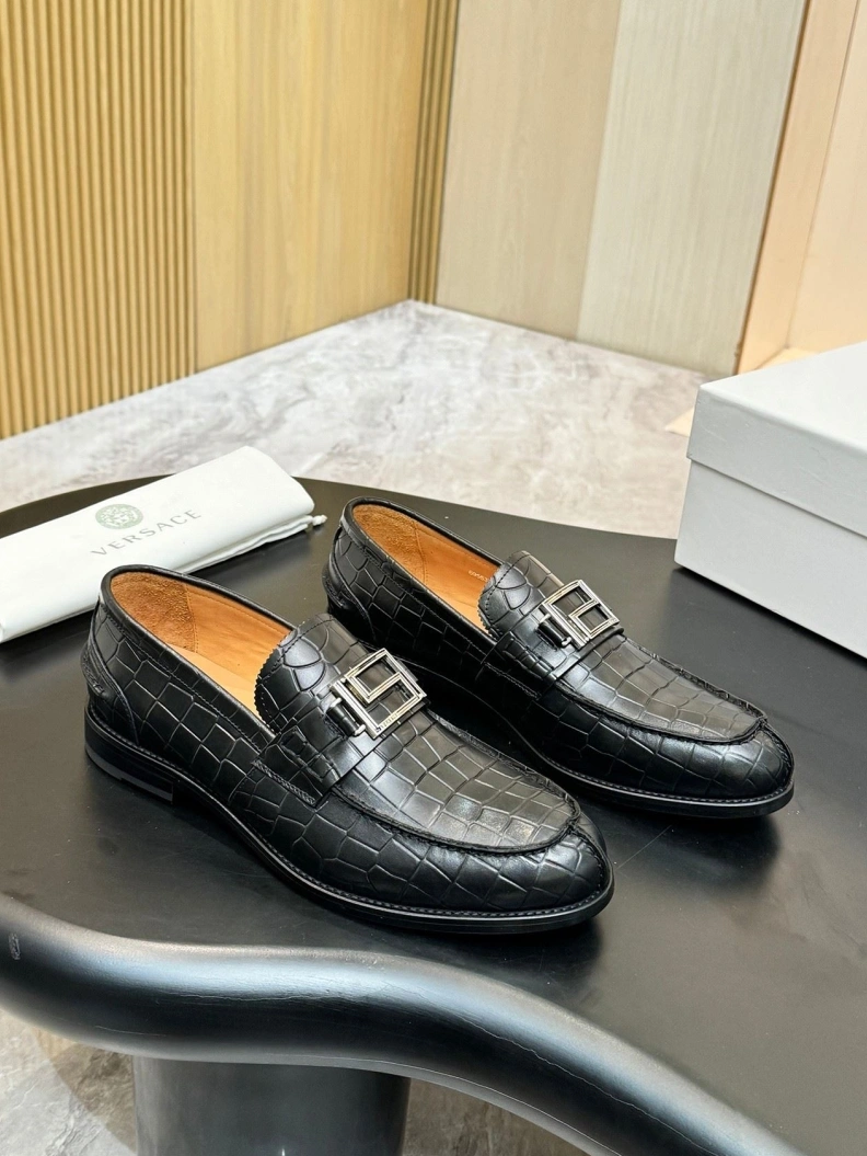 AllSeason Gxvxnchy Leather Shoes 152000