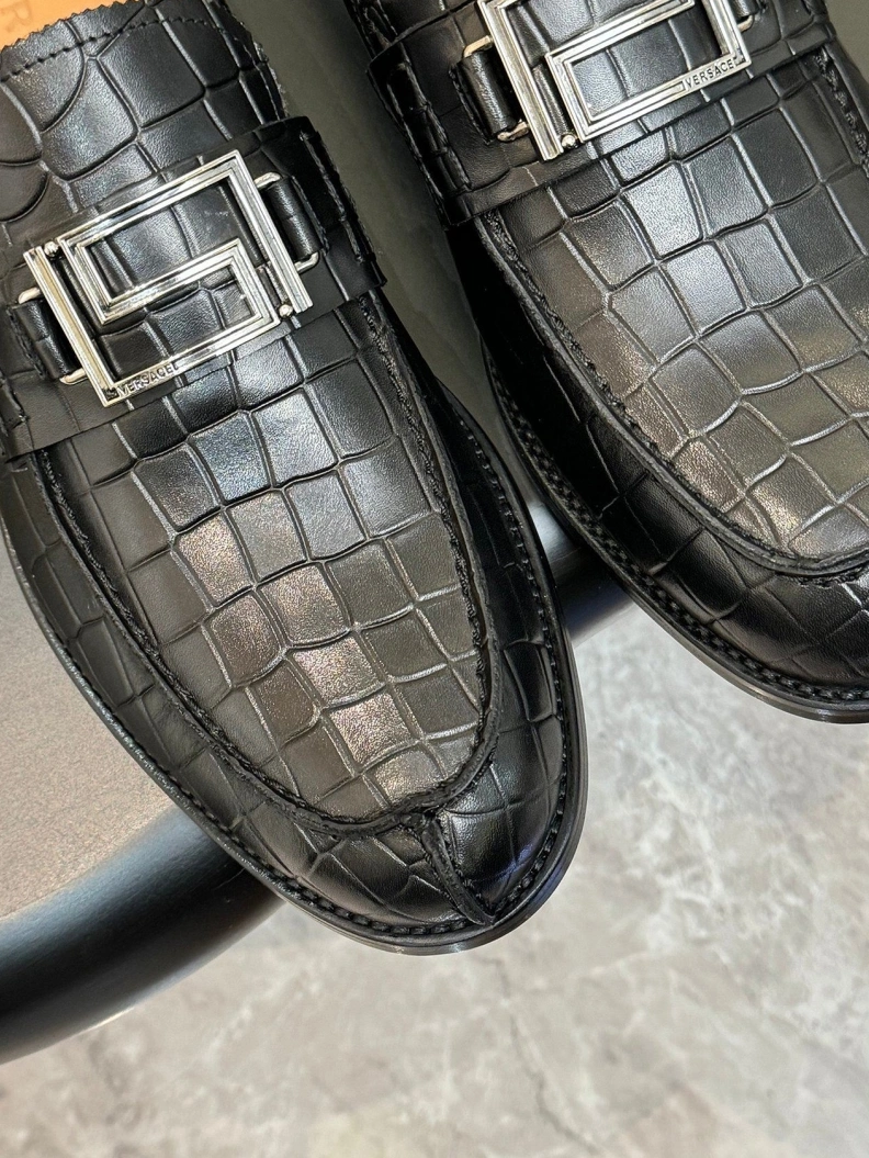 AllSeason Gxvxnchy Leather Shoes 152000