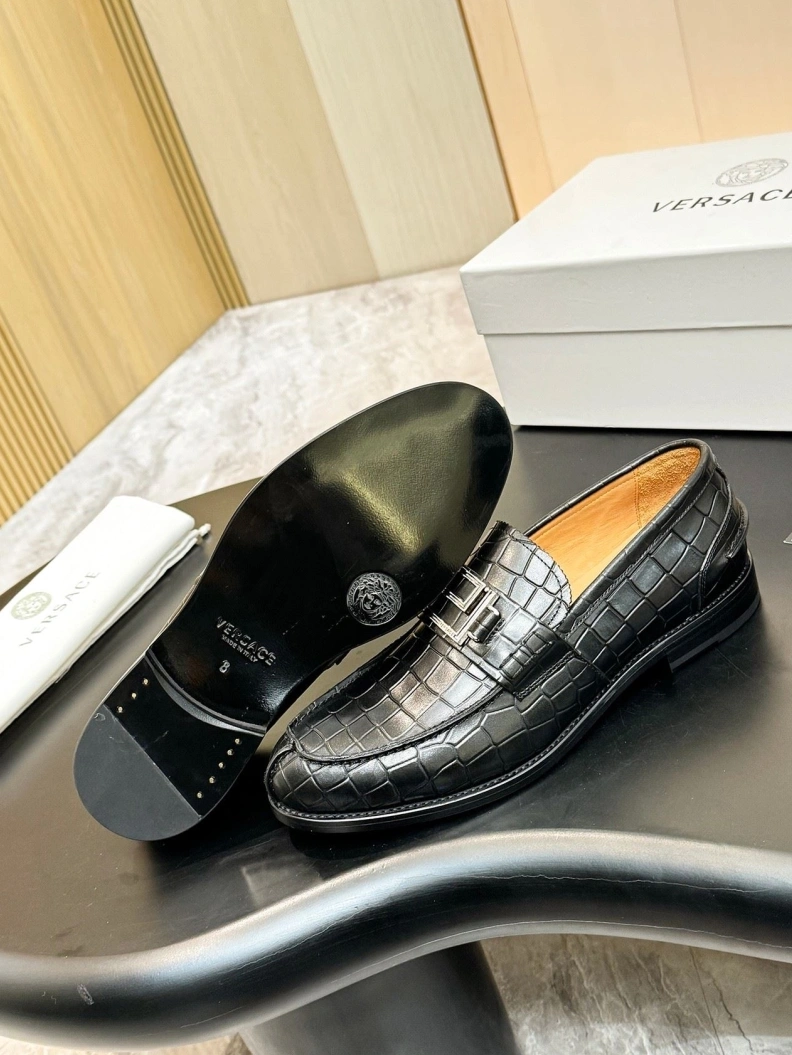 AllSeason Gxvxnchy Leather Shoes 152000