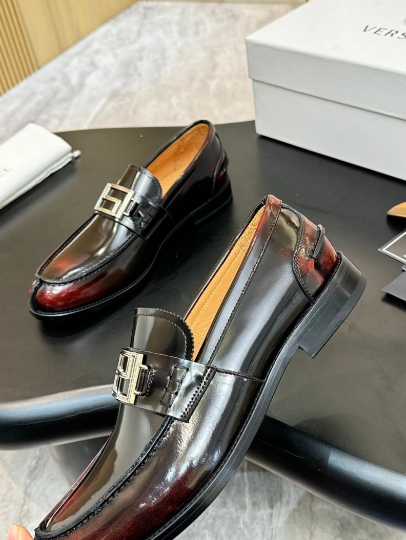 Elegant Gxvxnchy Leather Shoes 152020