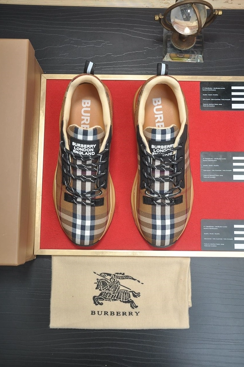 Comfortable Bxrbxrry Sneakers 114450