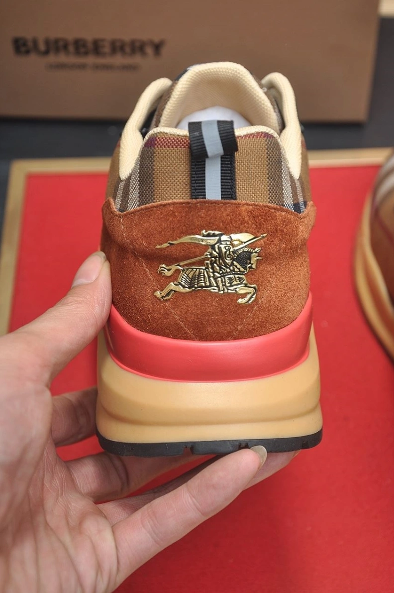 Comfortable Bxrbxrry Sneakers 114450