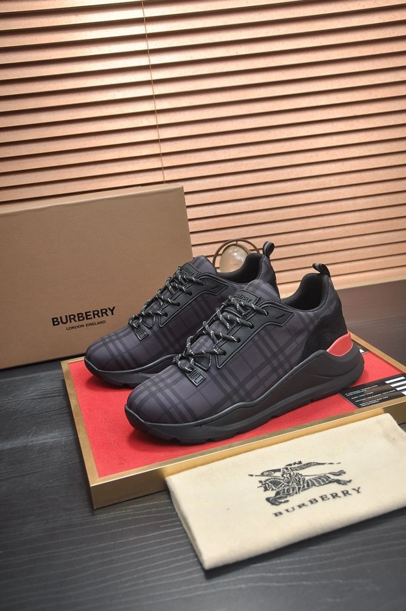 GoAnywhere Bxrbxrry Sneakers 114445